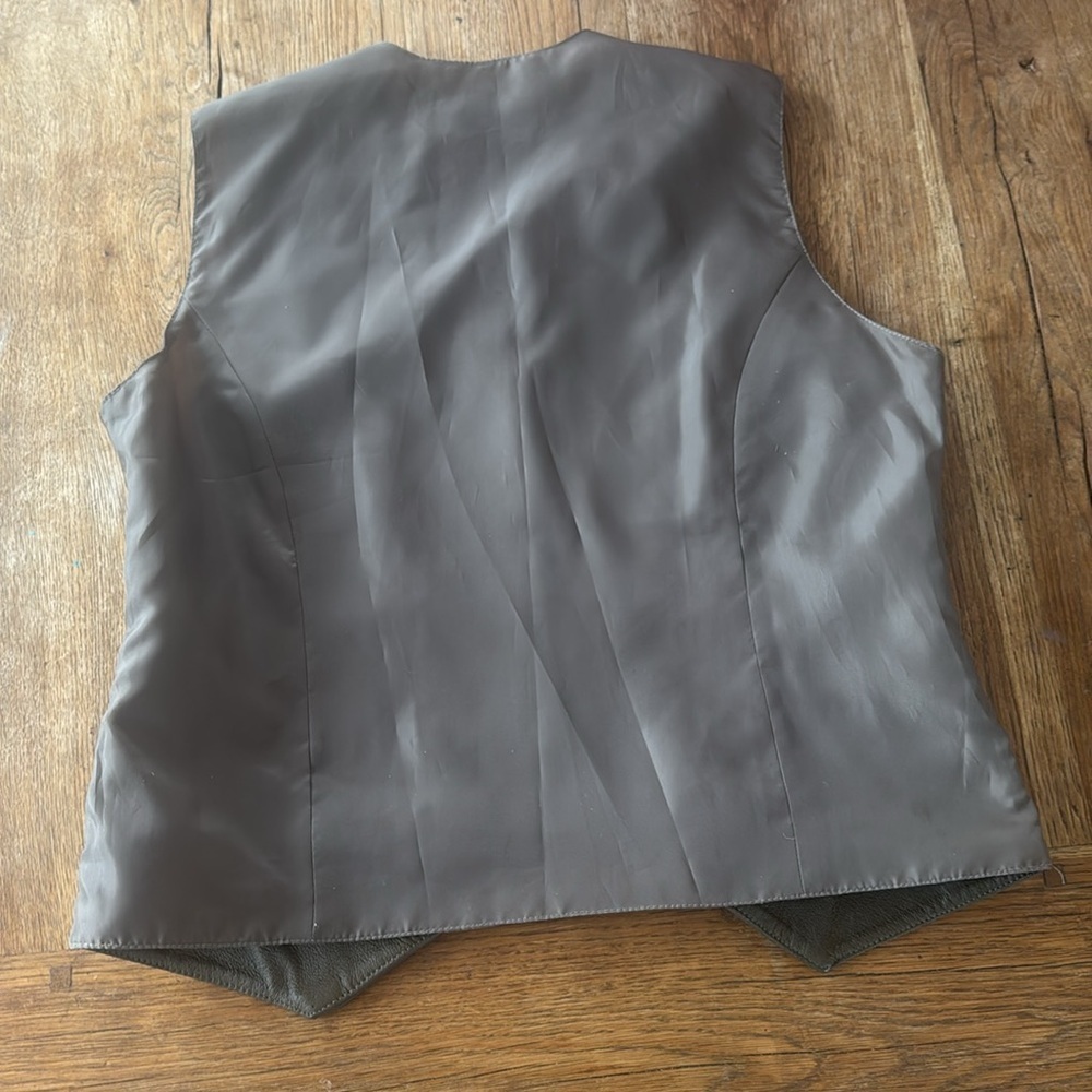 Newportnews Styleworks Women’s Real Leather Vest Olive Green Size M - Picture 7 of 7
